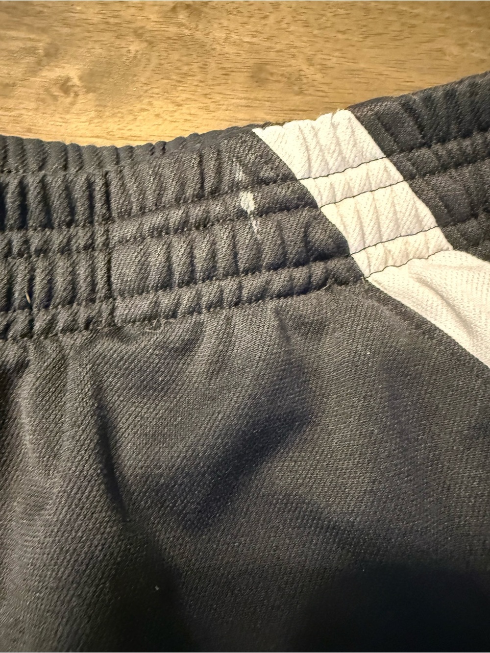 Under Armour Men's Black Athletic Shorts with White Side Panels - Picture 2 of 4